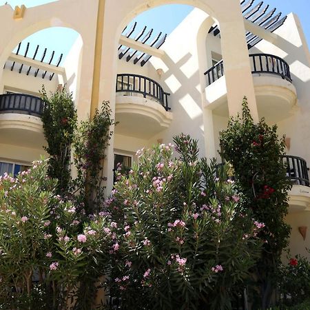 Eden Star Resort Зарзіс Екстер'єр фото